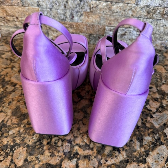 Versace
Triplatform 170mm platform sandals - Picture 14 of 16